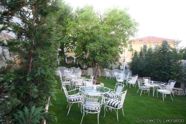 The Aigli Hotel Lefkada City Restoran gambar
